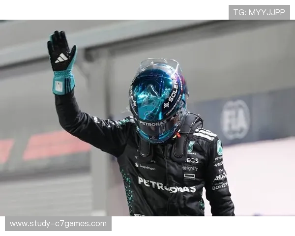 F1新闻聚焦全球大奖赛战况与车队车手最新动态解析未来走势前瞻