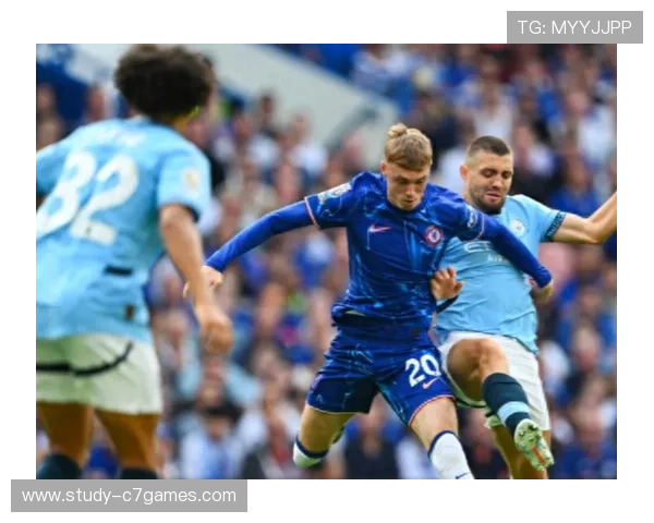 豪门对决再掀高潮新星闪耀引爆本轮足球焦点战成为万众瞩目巅峰较量 豪门对决再掀高潮新星闪耀引爆本轮足球焦点战成为万众瞩目巅峰较量