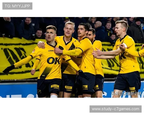 世界杯焦点战:豪门球队激战争夺小组出线席位 世界杯焦点战:豪门球队激战争夺小组出线席位