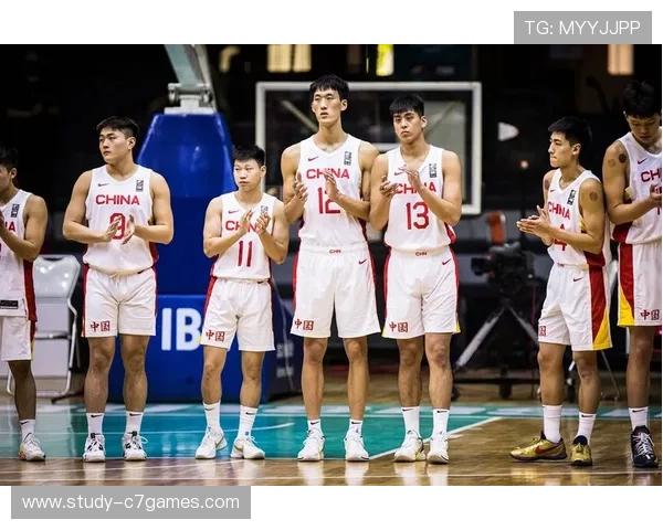 中国男篮逆袭战胜澳大利亚 全队表现出色晋级世界杯四强