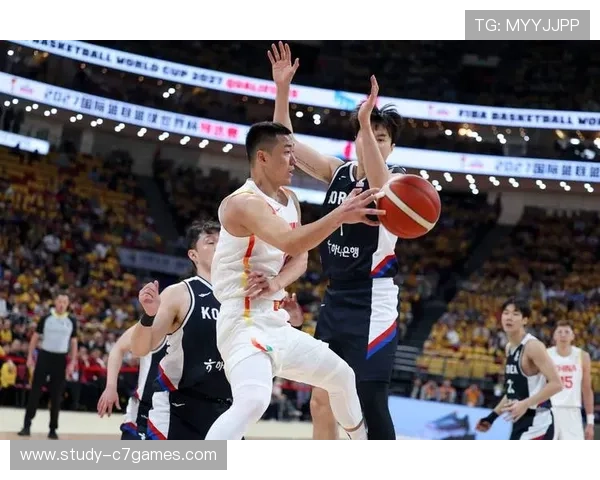 中国男篮力克劲敌锁定世界杯入场券展现新赛季强大实力