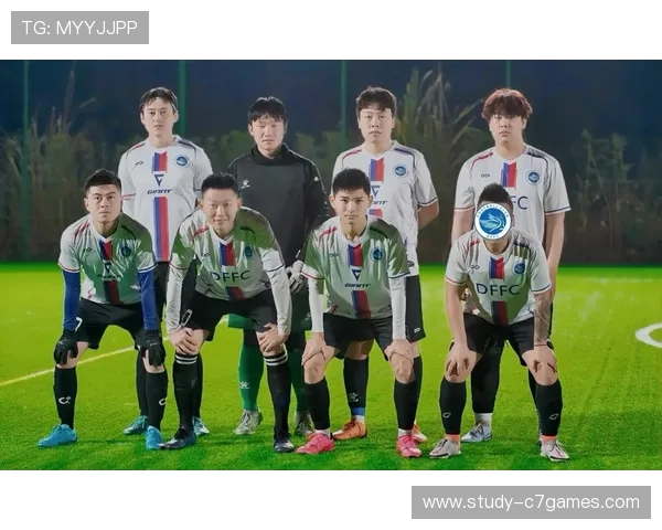 以南特俱乐部为核心打造区域足球文化与青年运动发展新模式探索 以南特俱乐部为核心打造区域足球文化与青年运动发展新模式探索