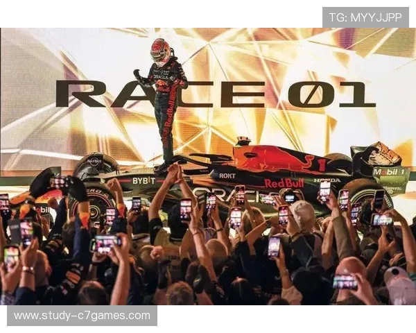 惊险赛季回顾:MotoGP最新赛事冠军争夺战全解析 惊险赛季回顾:MotoGP最新赛事冠军争夺战全解析