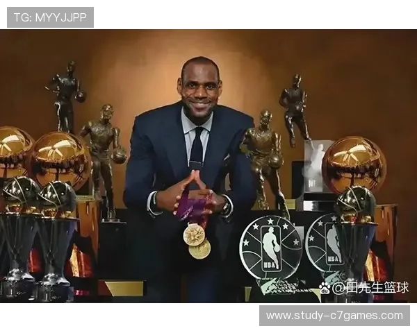 湖人詹姆斯关键三分助力逆转 勇士迎来连败困境